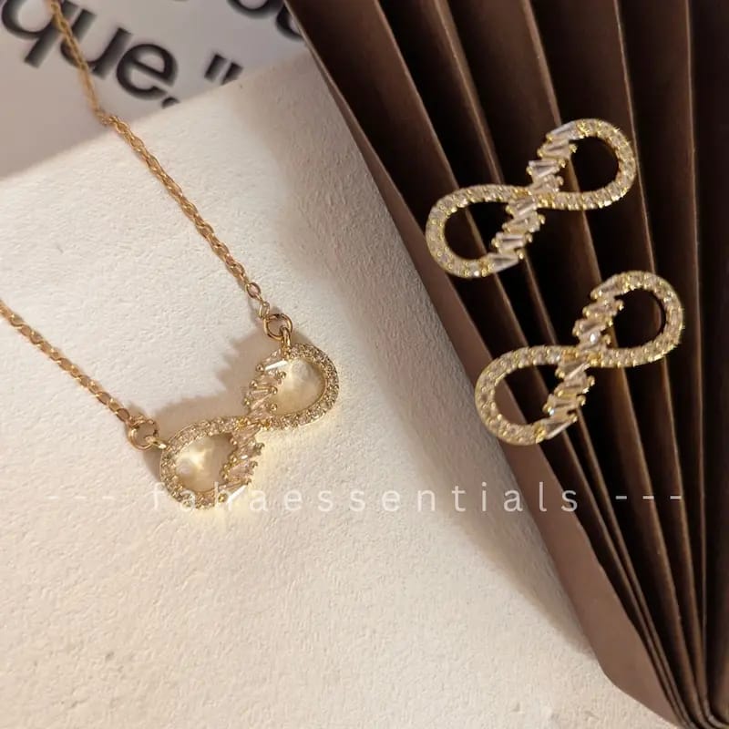 Infinity Glow Locket set