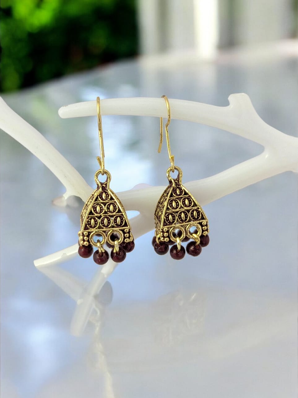 Anmol Jhumki - Maroon