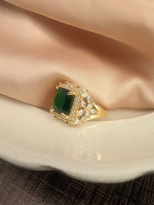 Emerald Royale Adjustable Ring