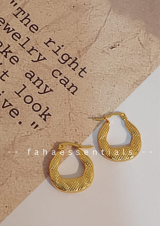 Gold Hoop Earrings 03