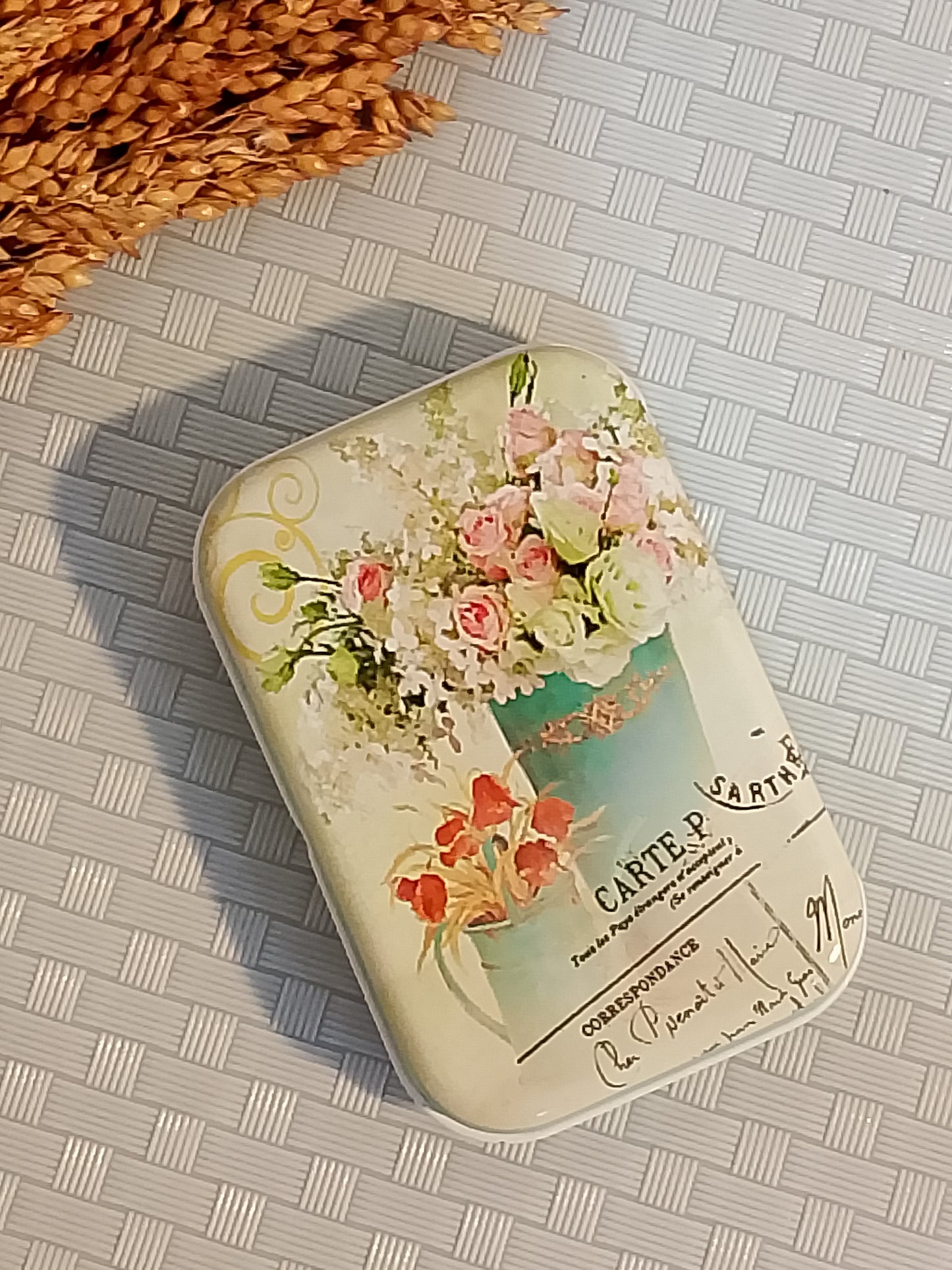 Floral Vintage Theme Tinbox