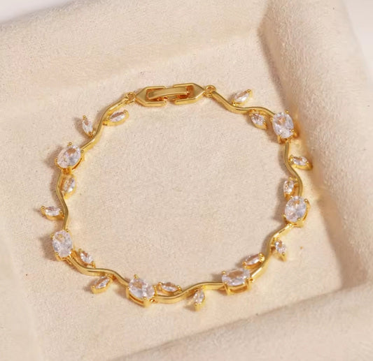 Rapunzel Bracelet - White
