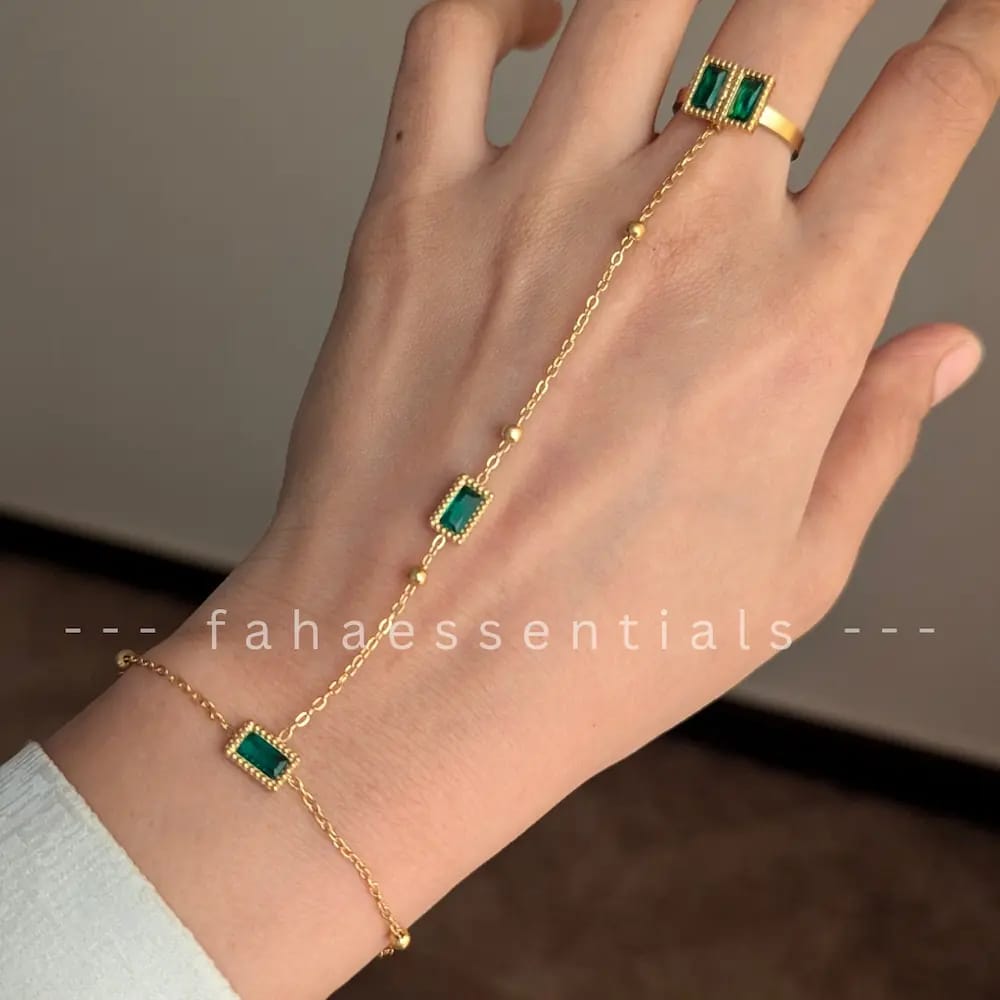 Finger Chain Hand Bracelet - Emerald
