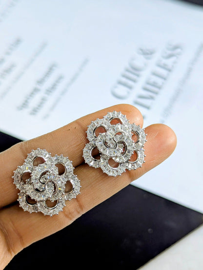 Dainty Flower Zircon Stud Earrings