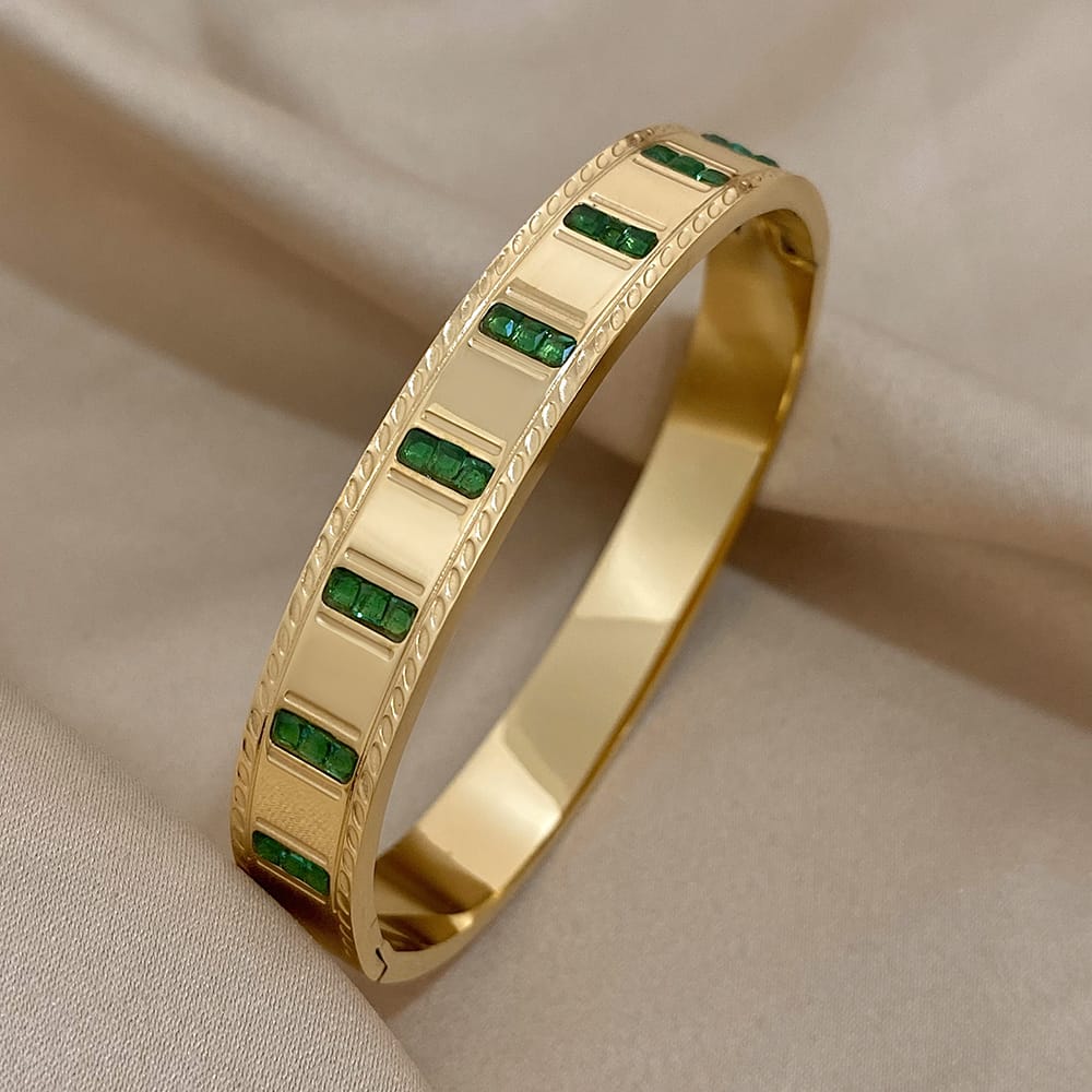 Emerald Glow Bracelet
