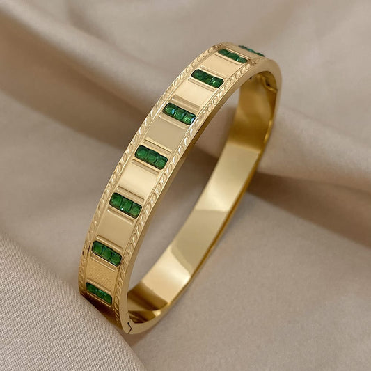 Emerald Glow Bracelet