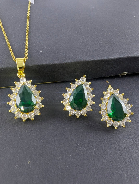 Crystal Teardop Locket Set - Green