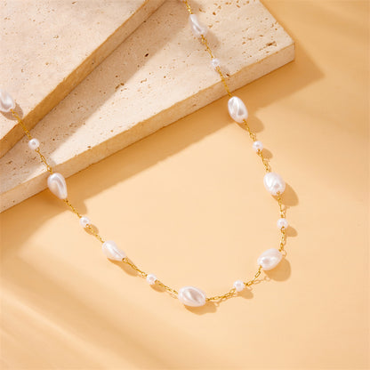 Luna Pearl Necklace