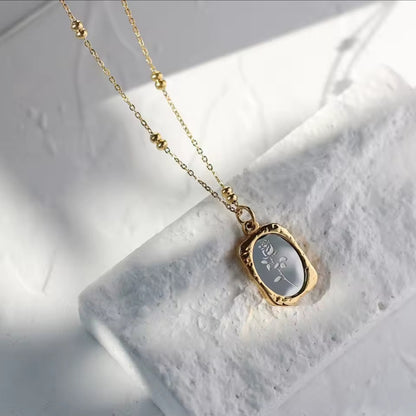 Floral Vintage Necklace - Silver