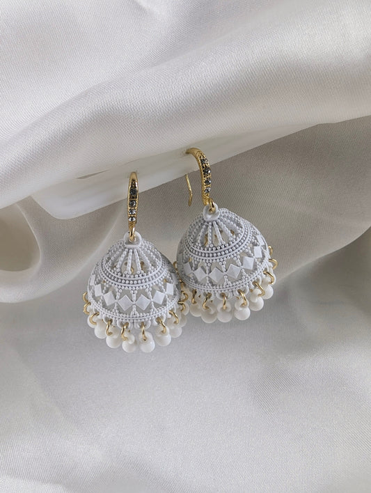 Mahrani Jhumki - white
