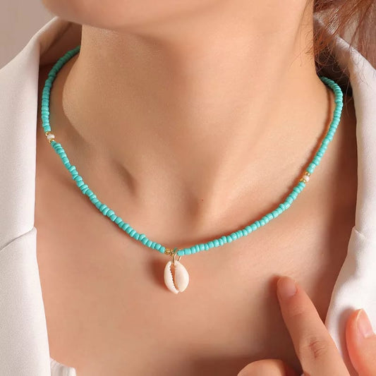Turquoise Beaded Shell Necklace