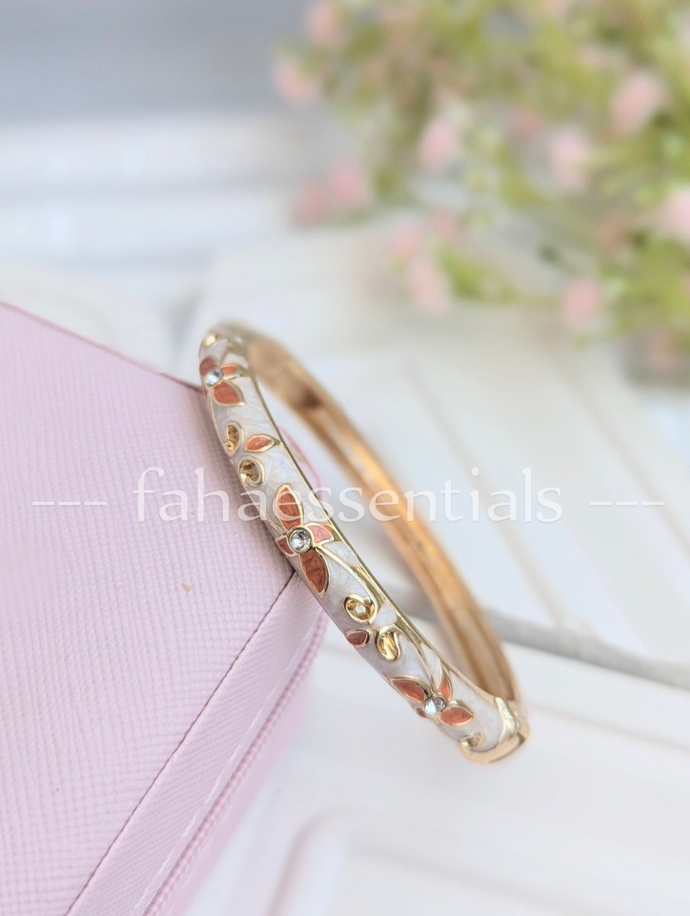 Floral Bloom Bracelet - 05