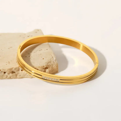 Aurora Bangle
