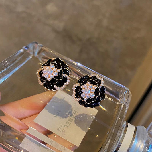 Rose Earings - Black