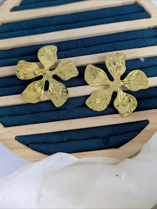 Golden Flora Luxe Earings