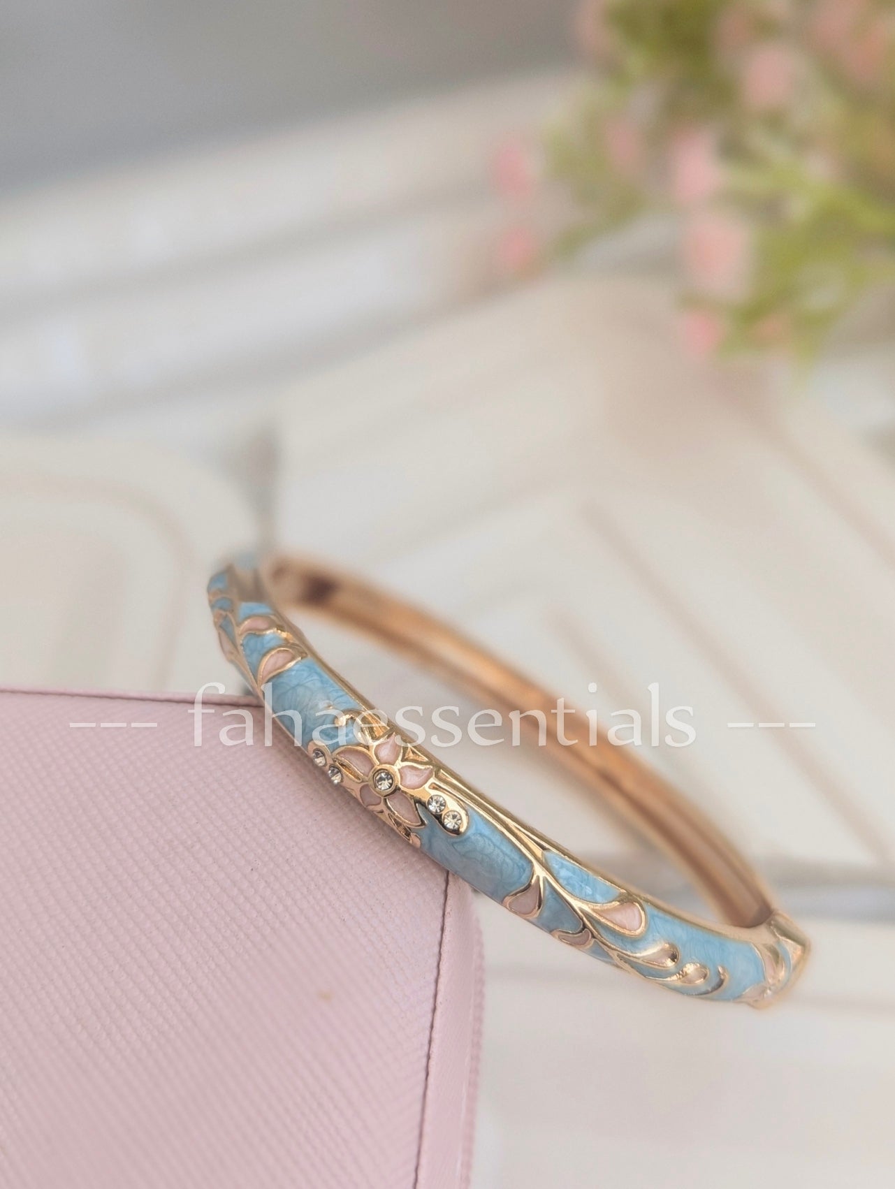 Floral Bloom Bracelet - 07