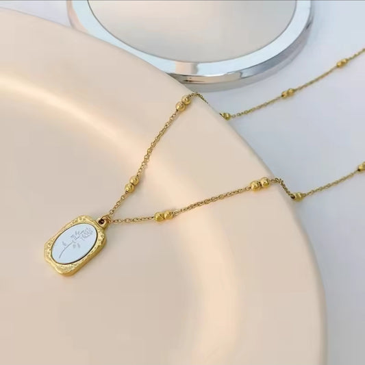 Floral Vintage Necklace - Silver