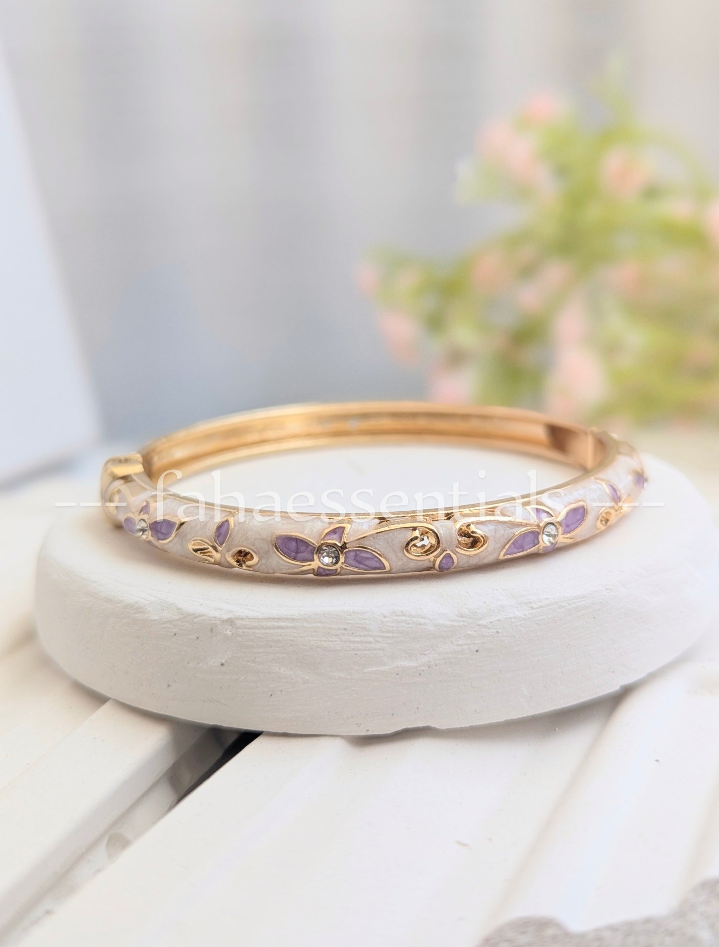 Floral Bloom Bracelet - 06