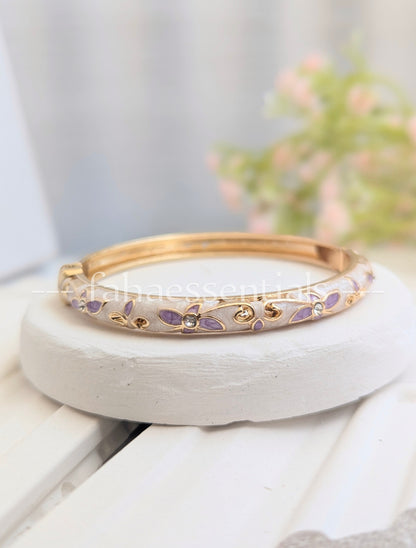 Floral Bloom Bracelet - 06