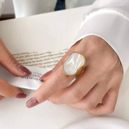 Moonlit Pearl Wave Ring