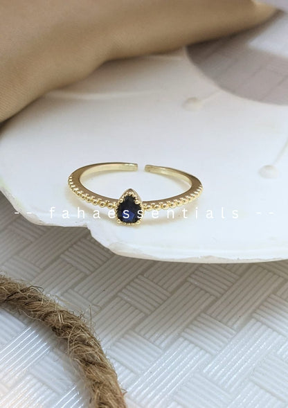 Midnight Teardrop Gold Ring