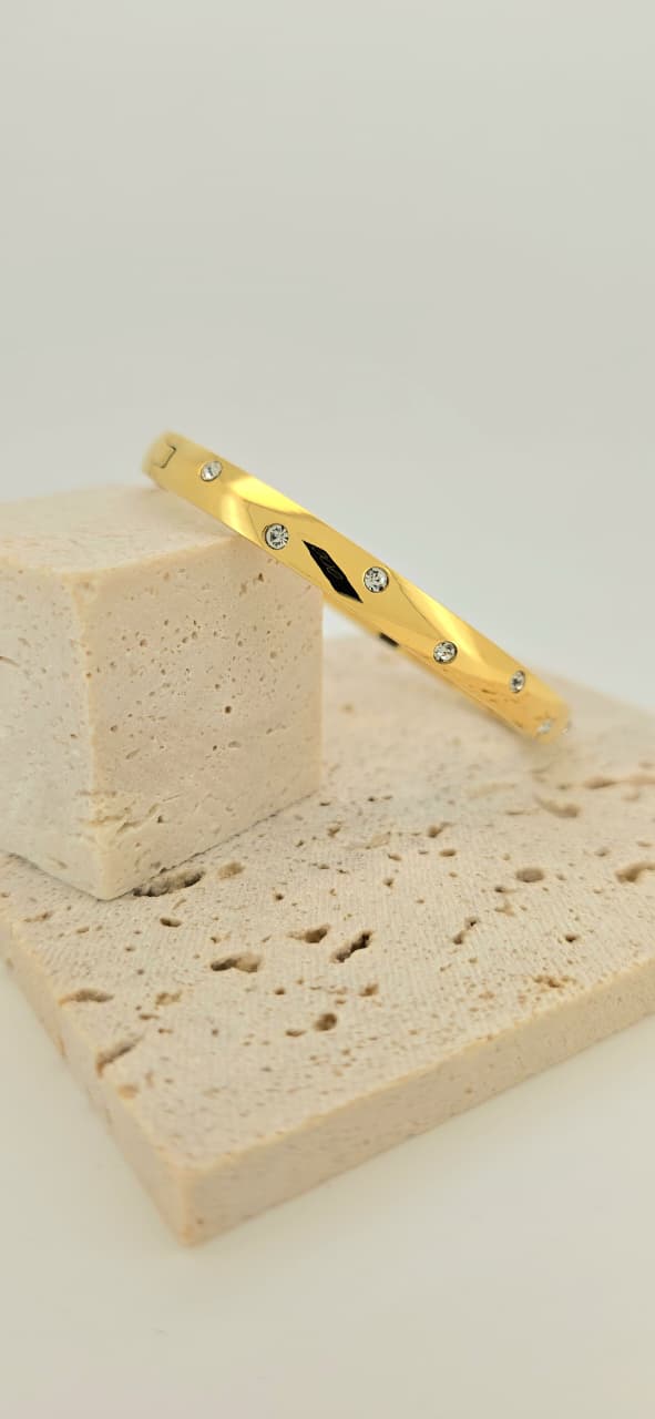 Sparkle Edge Gold Bangle