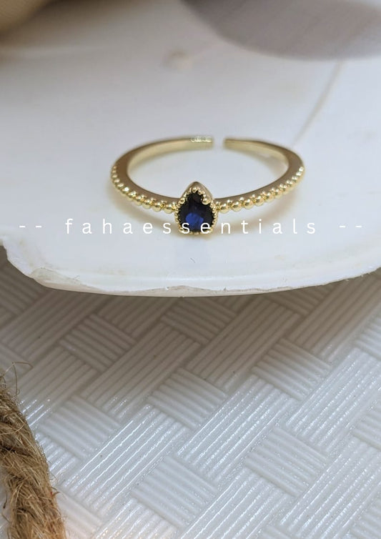 Midnight Teardrop Gold Ring
