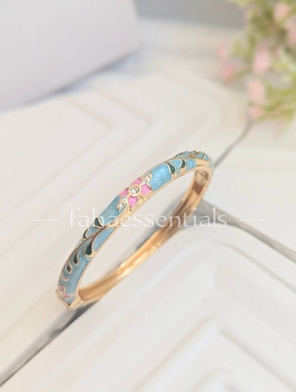 Floral Bloom Bracelet - 09