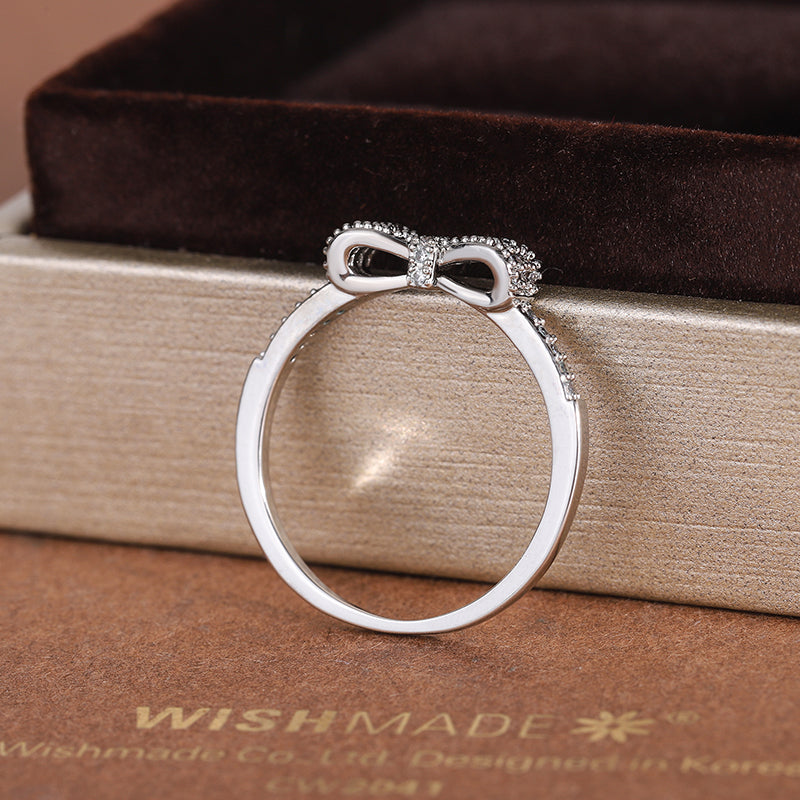 Bow Zircon Ring