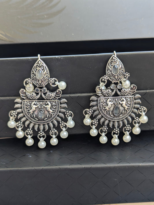 Mor-Pankh Earings - White