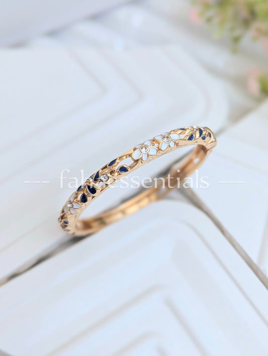 Floral Bloom Bracelet - 03