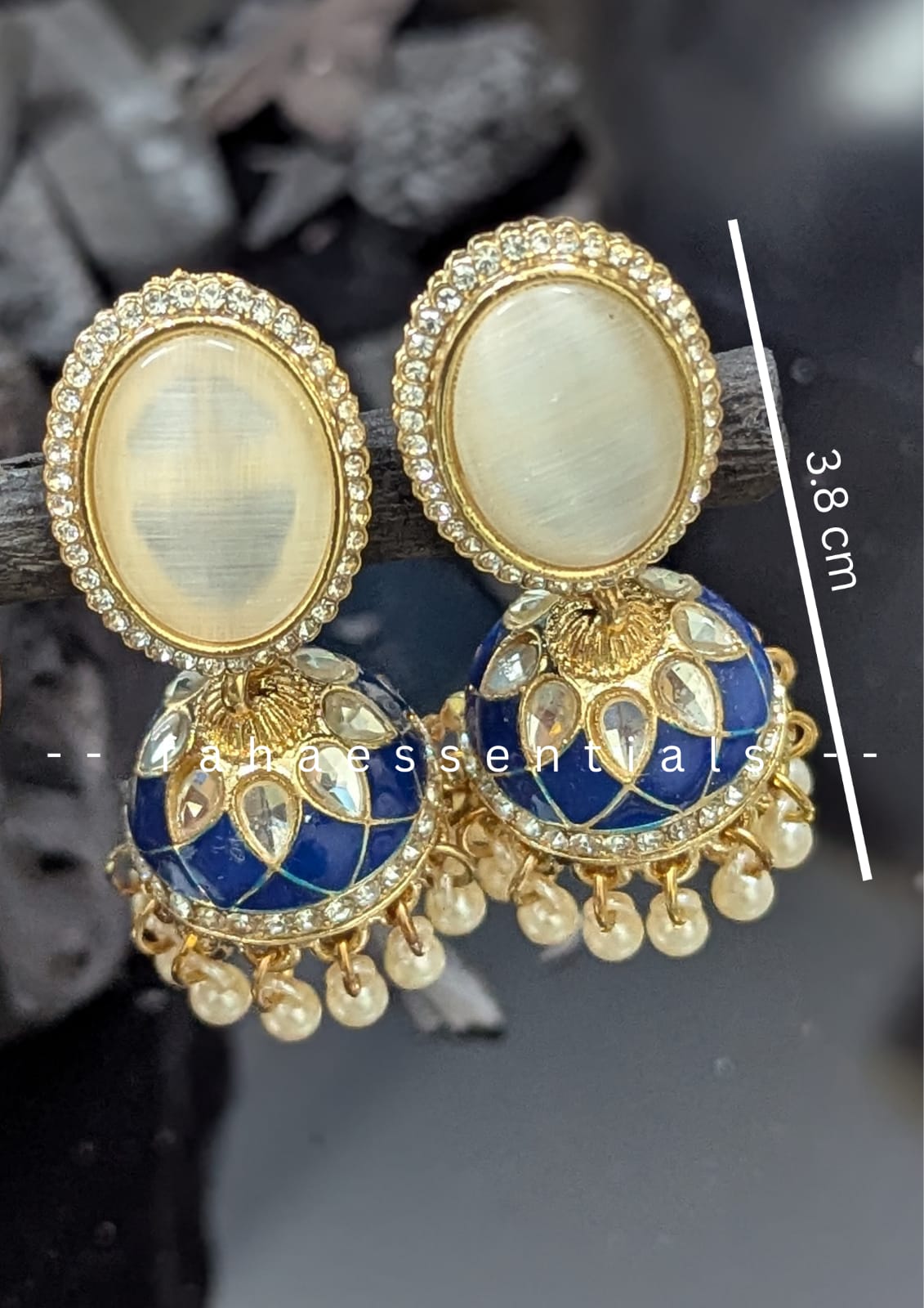 Husn Jhumki - Blue