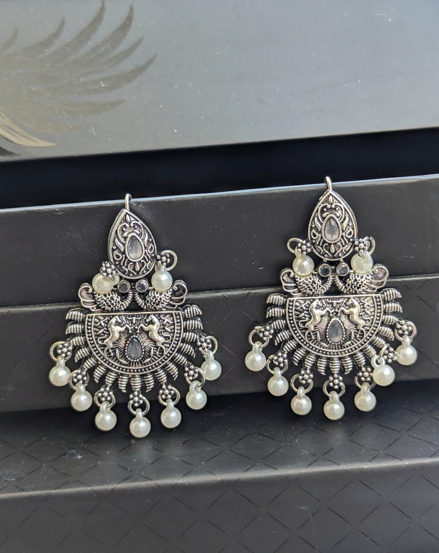 Mor-Pankh Earings - Pink